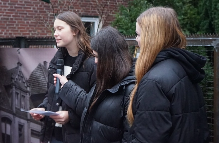 Schülerinnen der Sekundarschule Schülerinnen der Sekundarschule